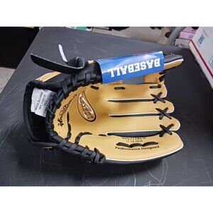 Rawlings WPL115BCW 11 1/2 Inch Players Series Right Handed Baseball NWT